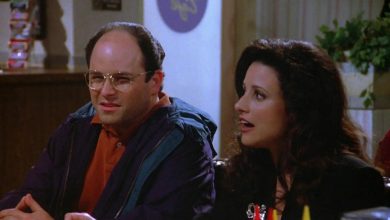 George dan Elaine di meja restoran di Seinfeld