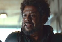 Forest Whittaker Saat melihat Gerrera berbicara di Andor