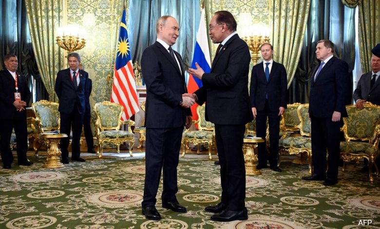 Olok -olok Vladimir Putin dengan PM Malaysia lebih dari "istri kedua" adalah viral