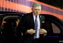 PM Slovakia menggembalakan upaya Eropa untuk menjaganya dari peringatan perang Moskow