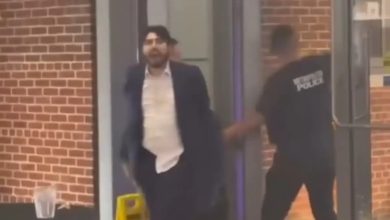 Video: Kedutaan Besar Israel Menembak Tersangka Mengidam "Palestina Bebas" Setelah Serangan