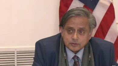 Shashi Tharoor's "Don't Work for Government" membalas pertanyaan Pahalgam