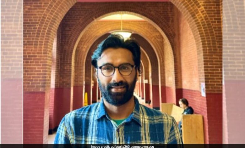 Perintah Pengadilan AS Rilis Peneliti India Ditahan atas dugaan Hamas Ties