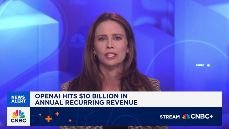Openai mencapai $ 10 miliar dalam pendapatan berulang tahunan