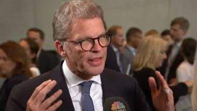 Eropa telah meremehkan di pertahanan, kata CEO Deutsche Bank