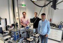 Penulis Leipzig dari artikel ulasan Jonas Warneke (kiri), Dr Markus Rohde