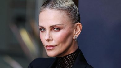 Charlize Theron di Los Angeles pemutaran perdana Netflix 'The Old Guard 2'