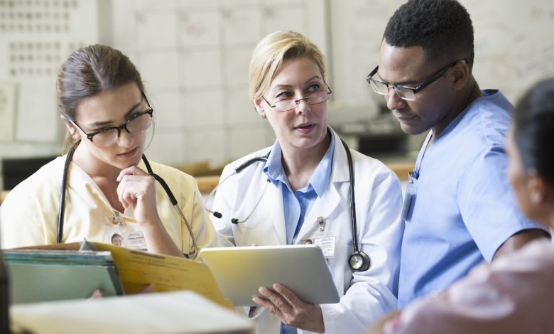 Stanford Medicine's Chatehr mempercepat proses peninjauan grafik