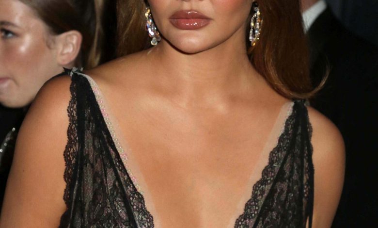 Chrissy Teigen di 2024 King's Trust Gala di New York