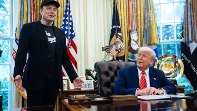 Elon Musk dan Donald Trump di Kantor Oval