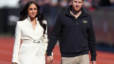 Harry dan Meghan menghadiri hari kedua Invictus Gamesthe Duke dan Duchess of Sussex menonton atletik pada hari kedua The Invictus Games