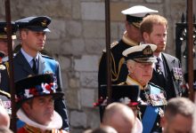 Pangeran William dengan Raja Charles dan Pangeran Harry di Pemakaman Ratu Elizabeth II