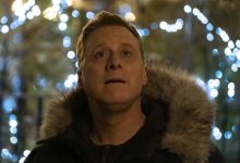 Alan Tudyk sebagai Harry Vanderspeigle pada penduduk Alien