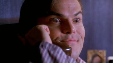 Jack Black's Nick Vanderpark terlihat bersemangat pada panggilan telepon dengan iri hati