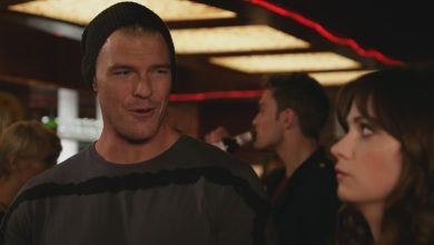 Alan Ritchson sebagai Matt di New Girl