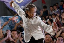 Dre Parker (Jaden Smith) berkompetisi di Karate Kid