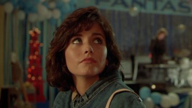 Courteney Cox sebagai Julie Winston di Masters of the Universe