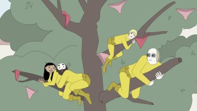Pony, Frank, Steve, dan seorang siswa di pohon dengan celana dalam di Cina, IL