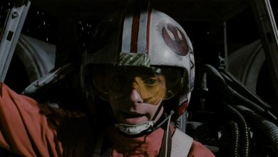Luke Skywalker di kokpit X-Wing di Star Wars: A New Hope