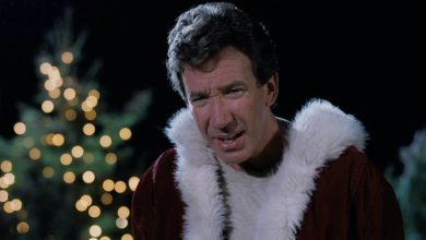 Scott Calvin menyipit dalam keheranan dalam klausa Santa
