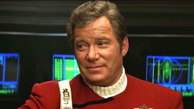 Laksamana Kirk di Enterprise-B di Star Trek: Generasi