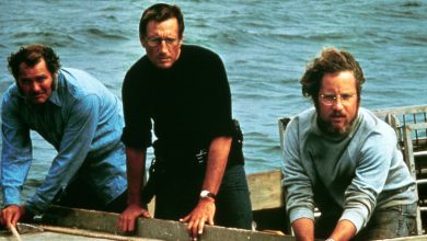 Quint, Brody, dan Hooper Hunt for the Shark in Jaws