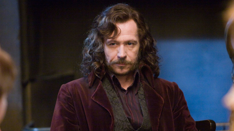 Gary Oldman's Sirius Black Terlihat bijaksana di Harry Potter dan urutan Phoenix