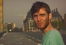 Cillian Murphy saat Jim berkeliaran di jalanan London dalam 28 hari kemudian