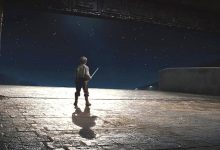The Broom Boy menatap bintang -bintang di akhir Star Wars: The Last Jedi
