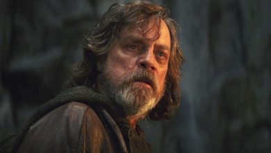Luke Skywalker tampak kesal di Star Wars: The Last Jedi
