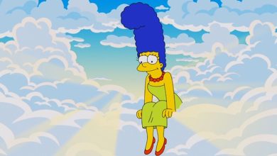 Marge melihat ke bawah dari surga di Simpsons