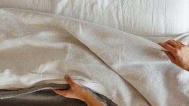 Cinta, seks, dan kebohongan "normal"
